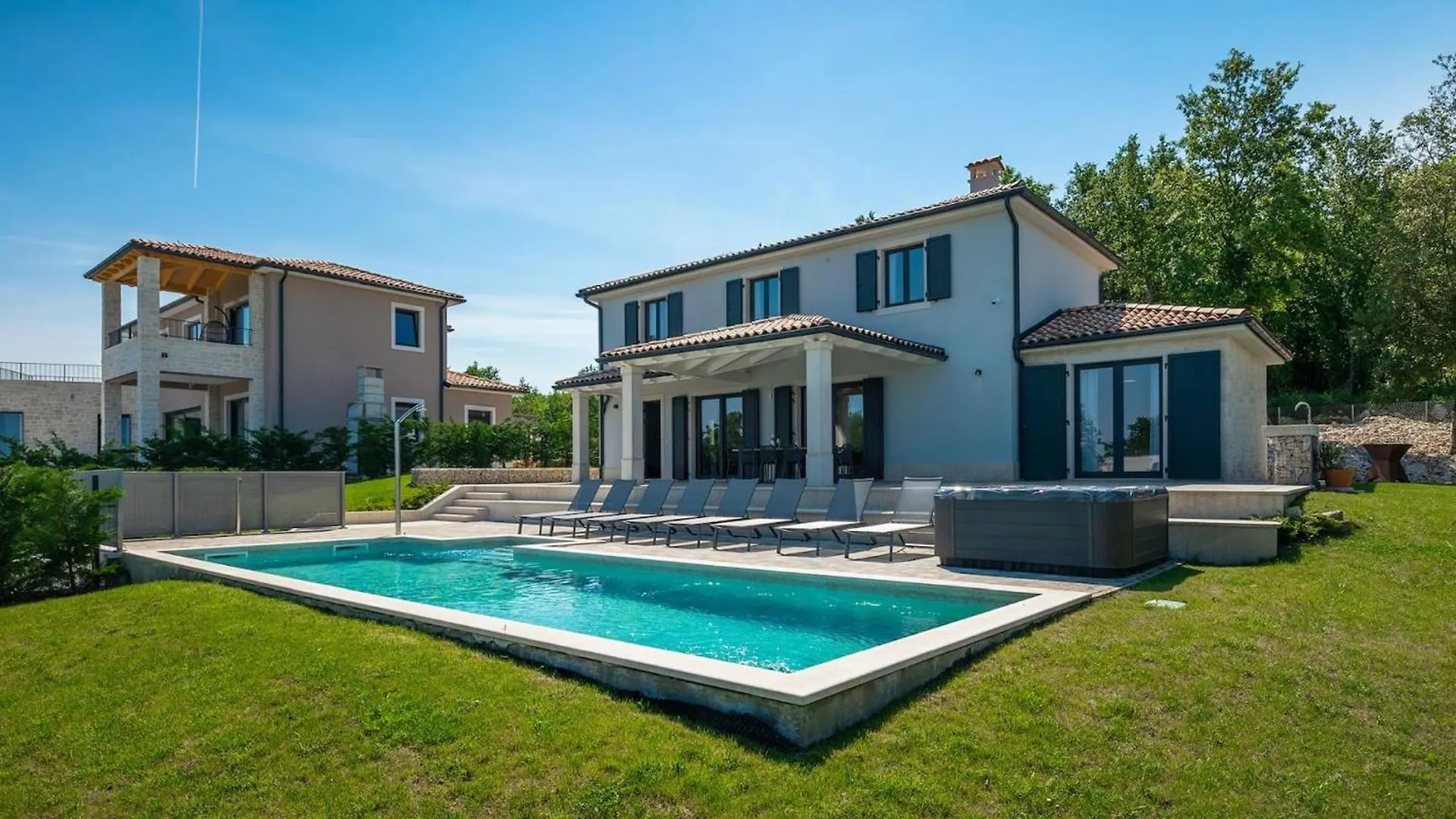 Luxury Villa Arman With Whirlpool In Visinada Vizinada Croatia