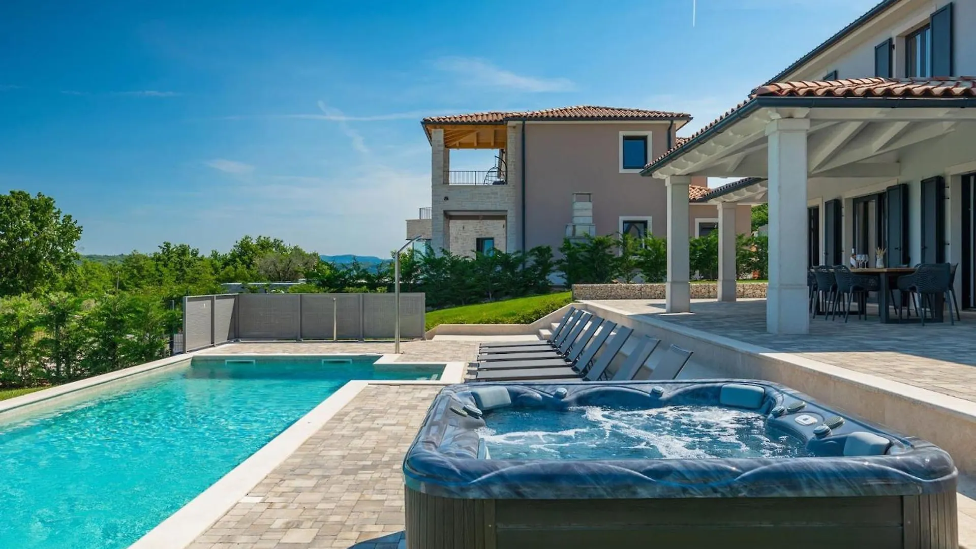 Luxury Villa Arman With Whirlpool In Visinada Vizinada