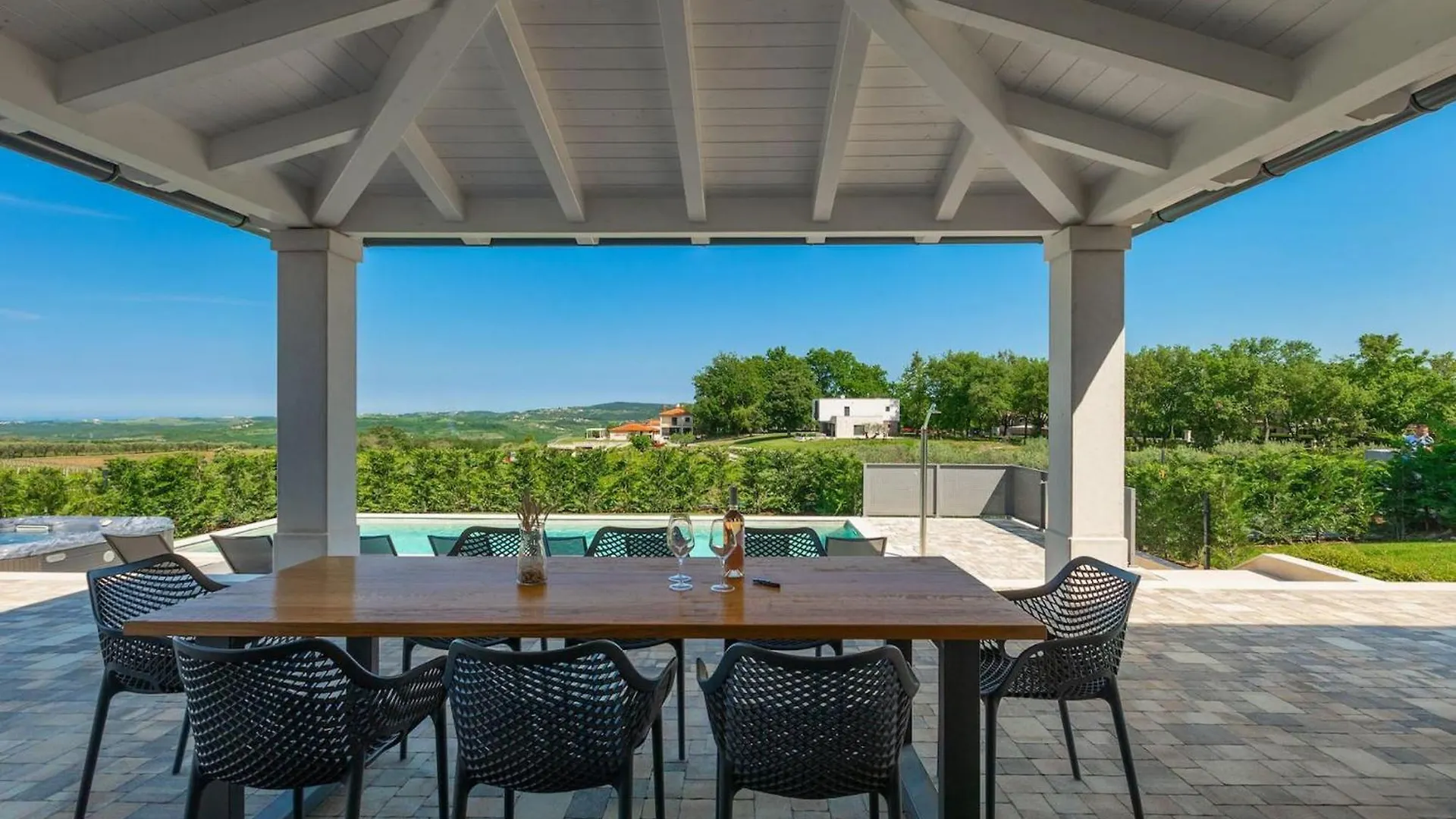 Luxury Villa Arman With Whirlpool In Visinada Vizinada
